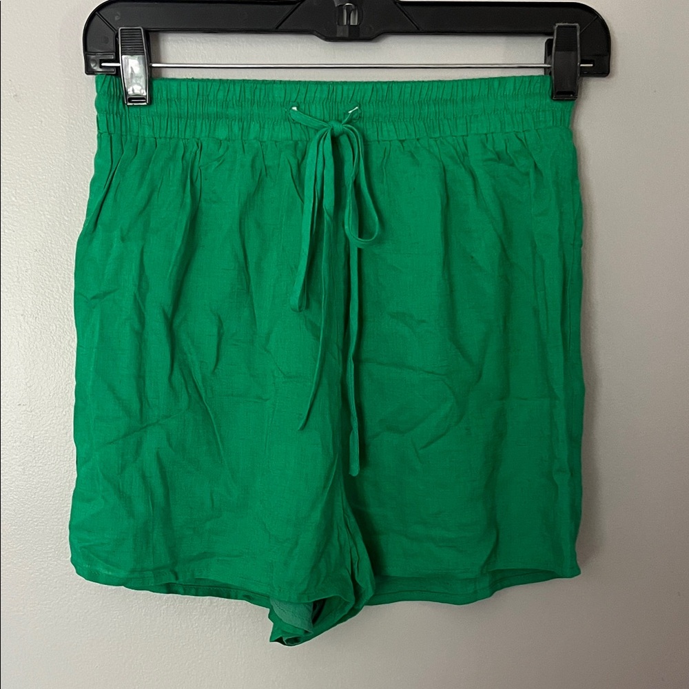 Princess Polly Vibrant Green Chloe Shorts 4
